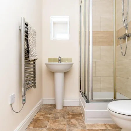 Apartman City - Haxby Road *